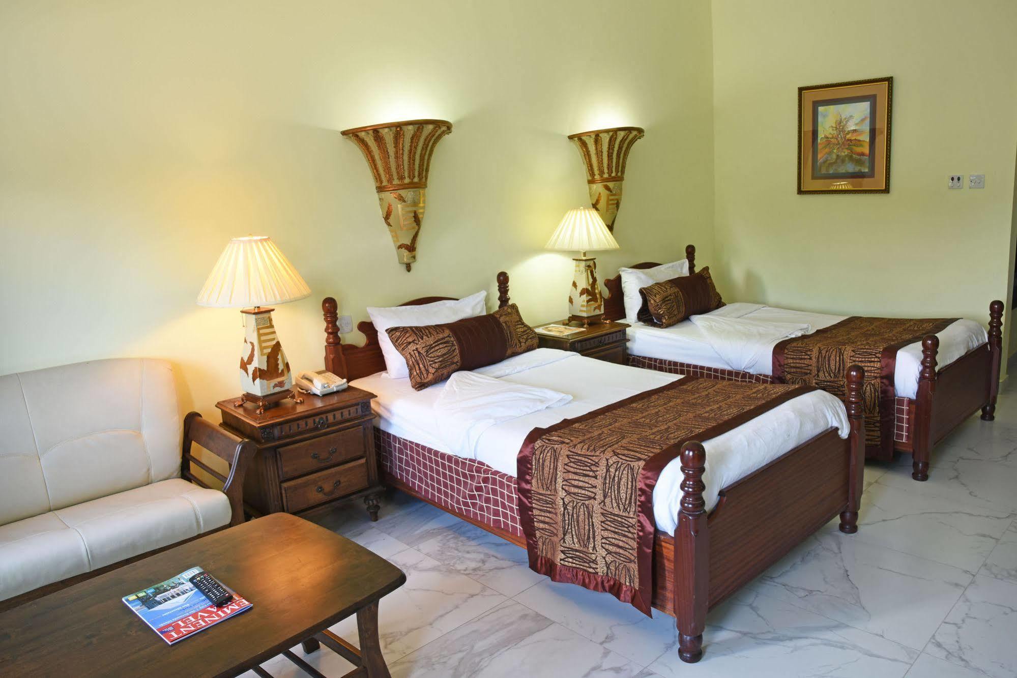 Imperial Resort Beach Hotel Entebbe Exterior foto